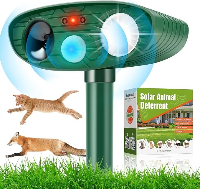 Cat Repellent Garden Ultrasonic Fox Repellant Cat Deterrent Pet Animal Deterants Solar Powered & Waterproof Flashing Light Outdoor Farm Yard, Effective for Cats, Dogs, Foxes, Birds<br>